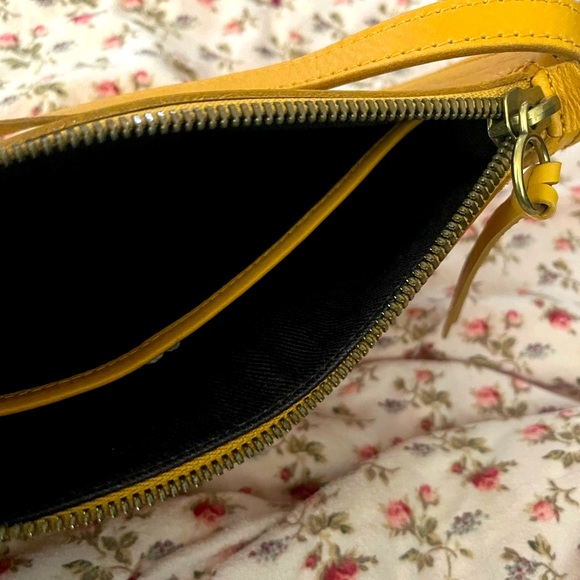 NWT Madewell Crossbody Leather Purse (Yellow) - Picture 8 of 10
